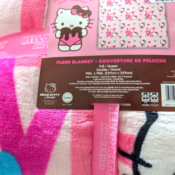Hello Kitty Plush Blanket - Pink and White - Picture 1 of 3